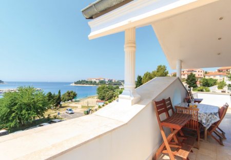 Apartment in Pješčana Uvala, Croatia