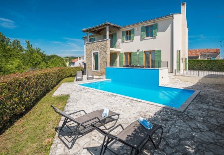 Villa in Baredine, Croatia: --