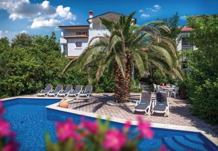 Apartment in Pješčana Uvala, Croatia