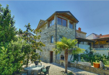 Villa in Kaštel, Croatia
