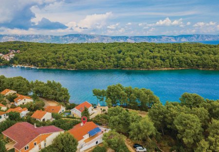 Villa in Vrboska, Croatia