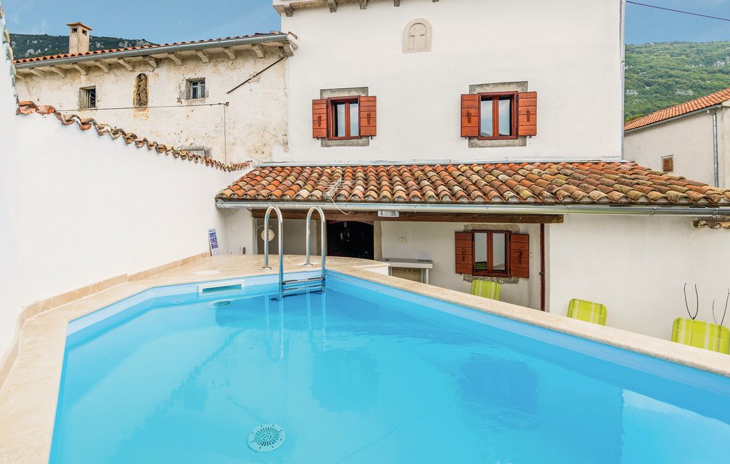 Picture of villa