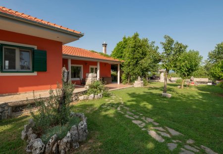 Villa in Grubine, Croatia