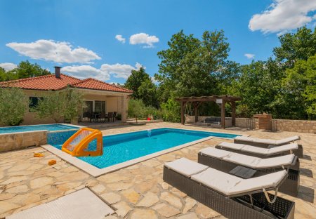Villa in Grubine, Croatia