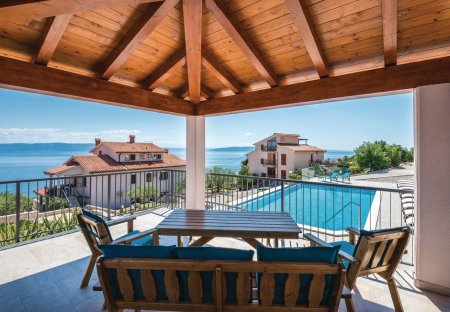 Apartment in Ravni, Croatia