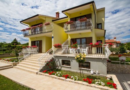 Apartment in Vinež, Croatia
