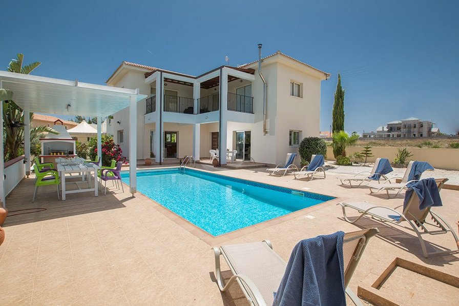 Villa to rent in Central Protaras, Cyprus with private pool 206237