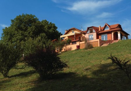 Villa in Marinci, Croatia