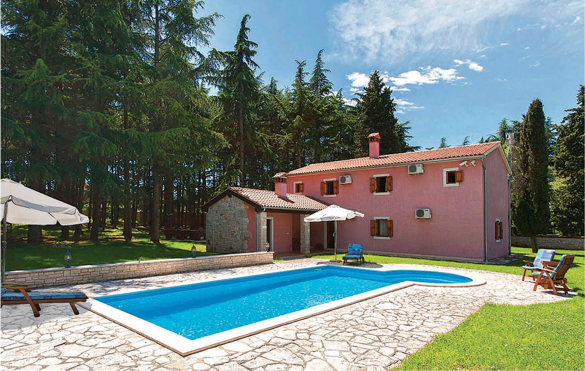 Picture of villa