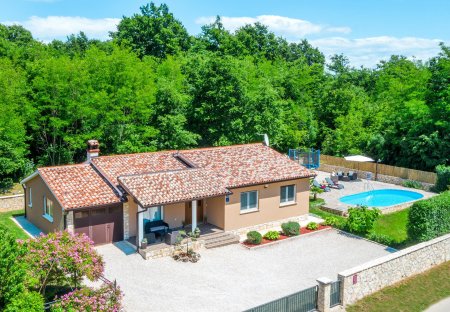Villa in Snašići, Croatia