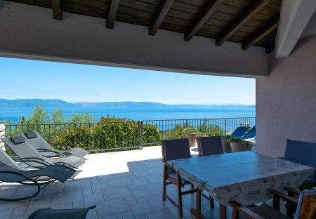 Apartment in Ravni, Croatia