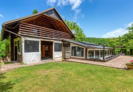 Villa in Čujića Krčevina, Croatia