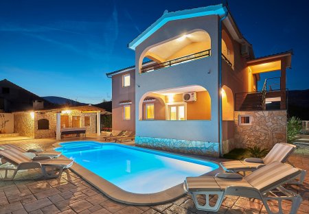 Villa in Plano, Croatia