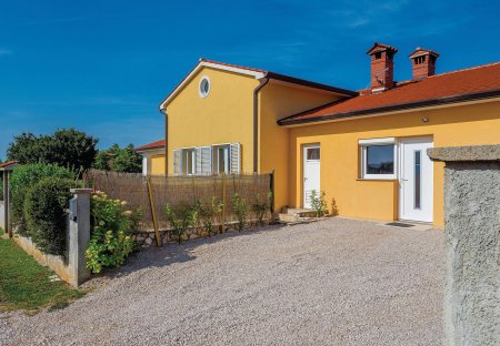Villa in Nedešćina, Croatia