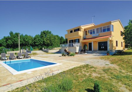Villa in Presika, Croatia