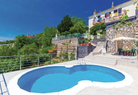 Apartment in Krasica, Croatia