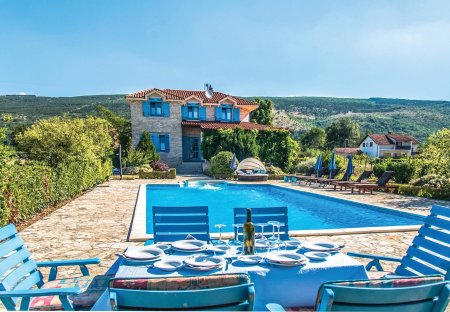 Villa in Donji Proložac, Croatia