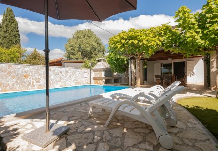 Villa in Donji Vinjani, Croatia