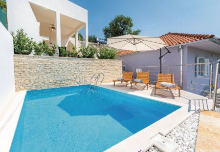 Villa in Žrnovnica, Croatia