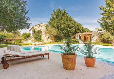 Villa in Bale, Croatia