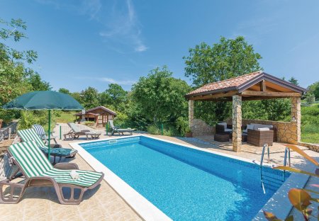 Villa in Kapelica, Croatia