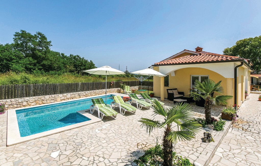 Picture of villa