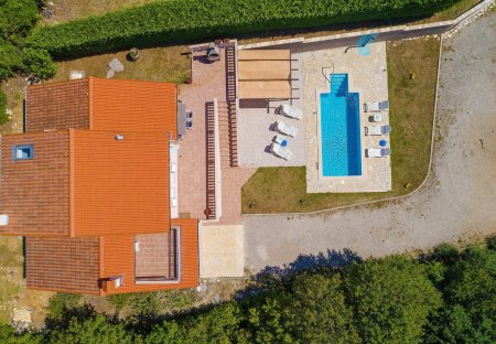 Villa in Vinež, Croatia