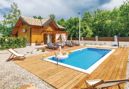 Villa in Raduč, Croatia