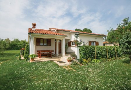 Villa in Vrećari, Croatia