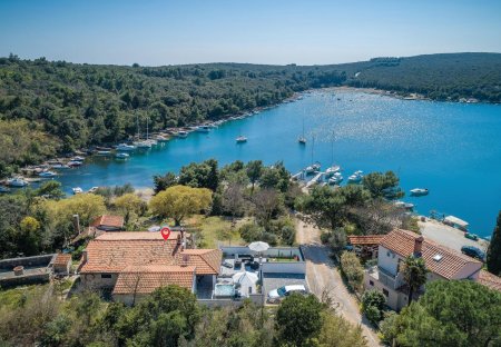 Villa in Sveti Lovreč Labinski, Croatia
