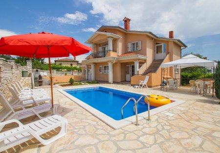 Villa in Vinež, Croatia