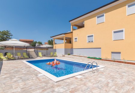 Apartment in Šorići, Croatia