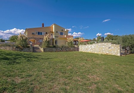 Villa in Pavićini, Croatia
