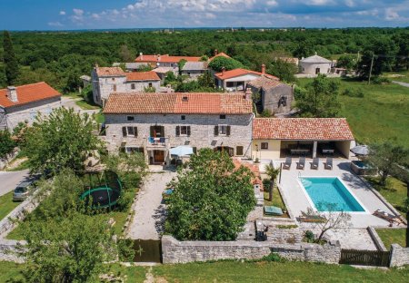 Villa in Juršići, Croatia