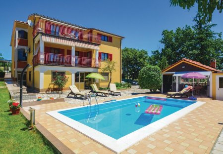 Villa in Vinež, Croatia