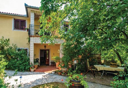 Villa in Nedešćina, Croatia