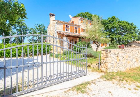 Villa in Divšići, Croatia
