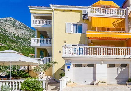 Apartment in Slano, Croatia