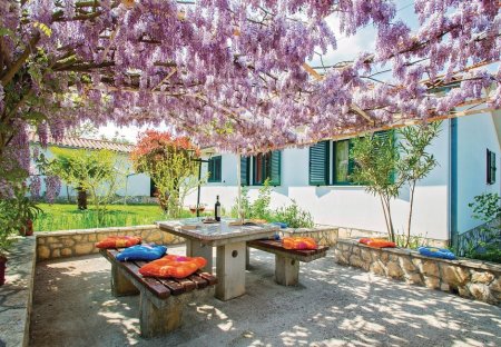 Villa in Kapelica, Croatia
