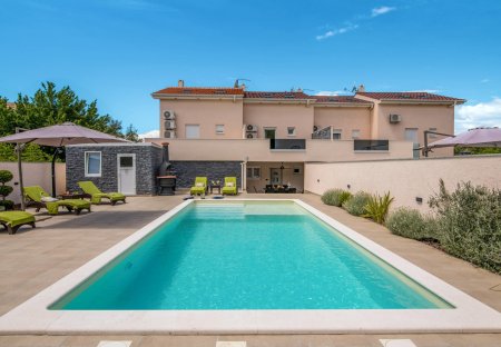 Villa in Brzac, Croatia
