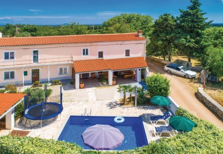 Villa in Divšići, Croatia