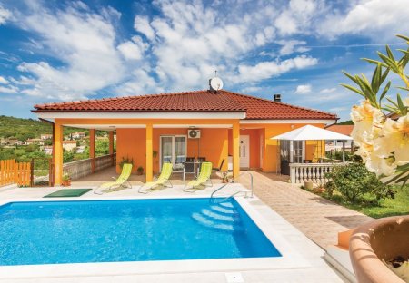 Villa in Šorići, Croatia
