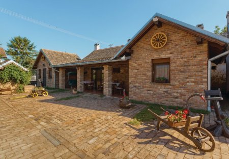 Apartment in Bilje, Croatia
