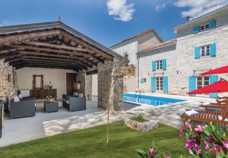 Villa in Kringa, Croatia