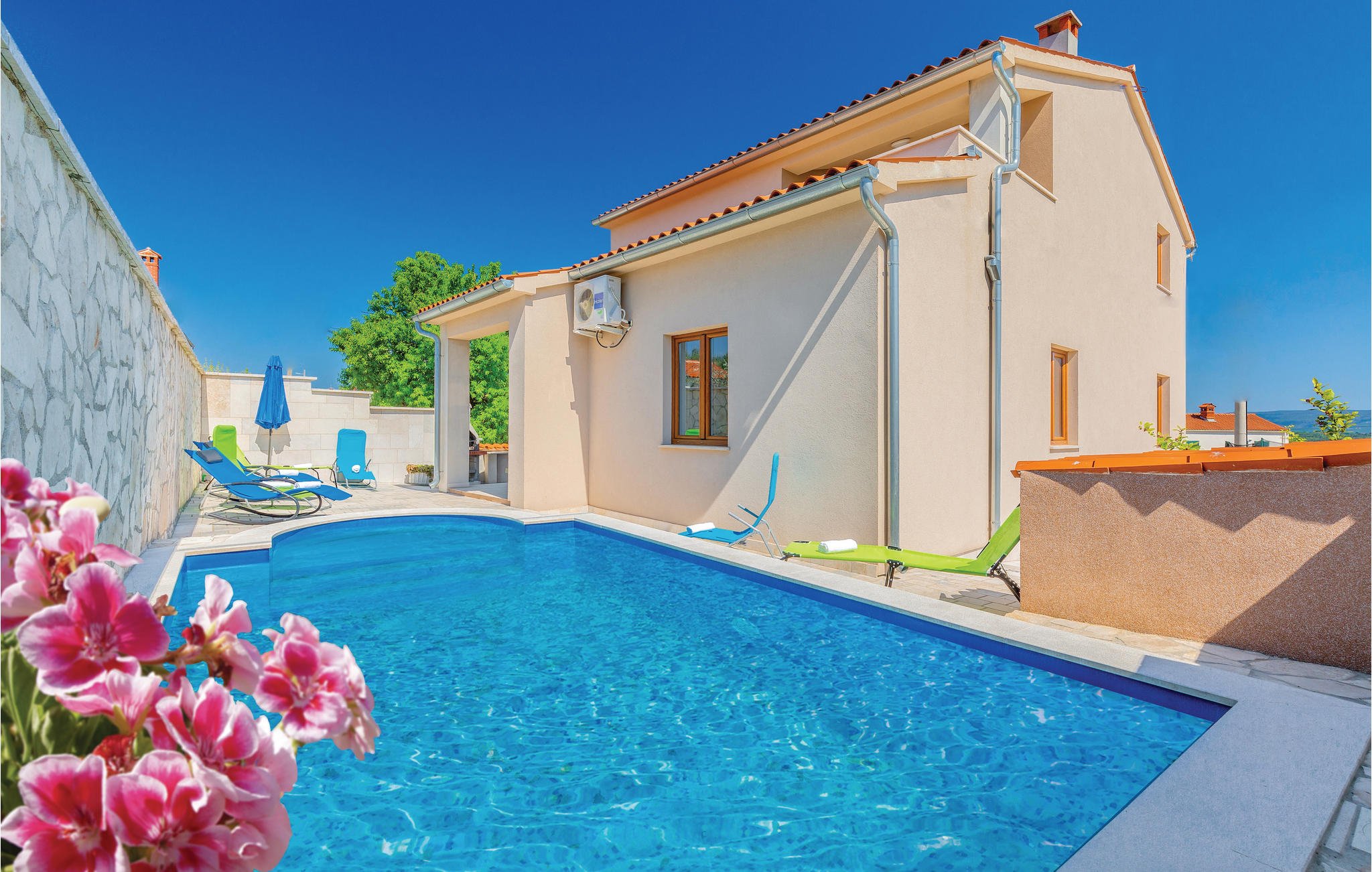 Picture of villa