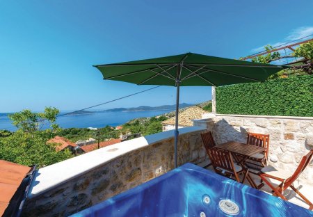 Villa in Brsečine, Croatia