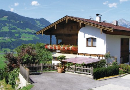 Apartment in Hart im Zillertal, Austria