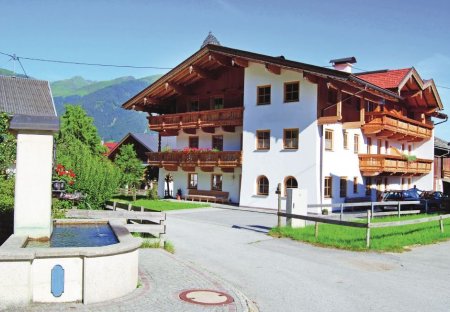Apartment in Hainzenberg, Austria