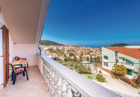 Apartment in Kali, Croatia