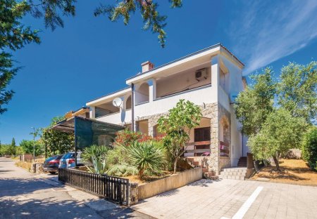 Apartment in Pinezići, Croatia